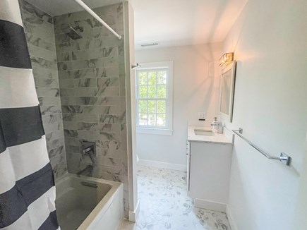 Edgartown Martha's Vineyard vacation rental - Hall Bath with Shower Tub Combo, Second Floor