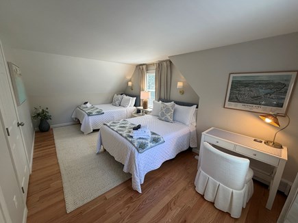 Oak Bluffs Martha's Vineyard vacation rental - Upstairs Bedroom (2 Full Beds, Desk, Closet)