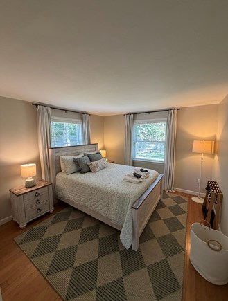 Oak Bluffs Martha's Vineyard vacation rental - First Floor Bedroom (Queen Bed, Closet)