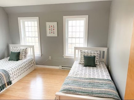 Vineyard Haven Martha's Vineyard vacation rental - Upstairs bedroom (2 twins and 2 trundles)