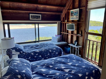 Chilmark - Lucy Vincent Beach Martha's Vineyard vacation rental - Twin bedroom upstairs
