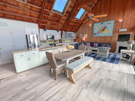 Chilmark - Lucy Vincent Beach Martha's Vineyard vacation rental - 