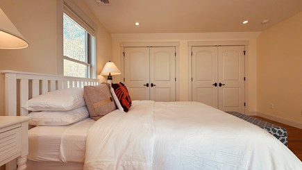 Chilmark Martha's Vineyard vacation rental - Queen bed in apartment above garaage separated for privacy
