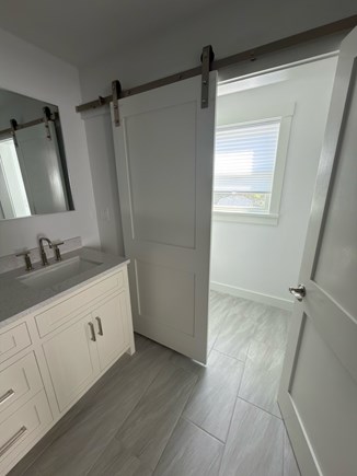 Oak Bluffs Martha's Vineyard vacation rental - Mather Bath