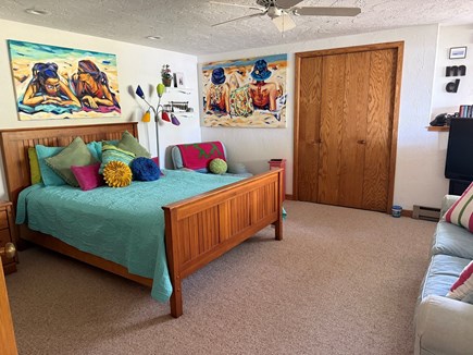 Oak Bluffs, Sengekontacket Pond Martha's Vineyard vacation rental - Guest Room #1 - Queen Bed