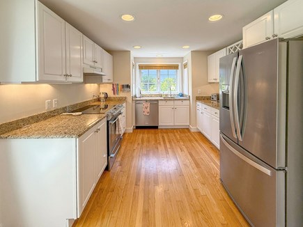Edgartown Estates located betw Martha's Vineyard vacation rental - Kitchen
