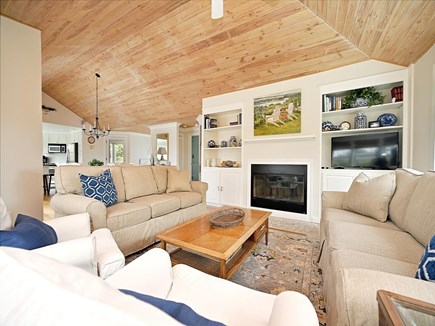 Edgartown Martha's Vineyard vacation rental - Upstairs living area