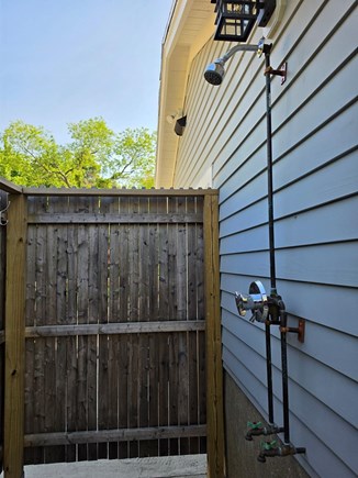 Vineyard Haven Martha's Vineyard vacation rental - Outdoor Shower