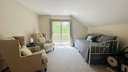 Edgartown Martha's Vineyard vacation rental - Loft area with a daybed and large, relaxing lounge chairs.
