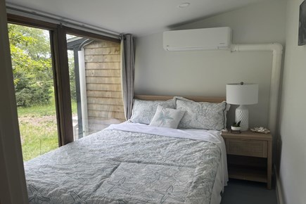Oak Bluffs, East Chop Martha's Vineyard vacation rental - First floor bedroom