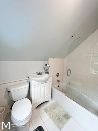 Oak Bluffs Martha's Vineyard vacation rental - Bath 2, Third Floor for Bedroom 2