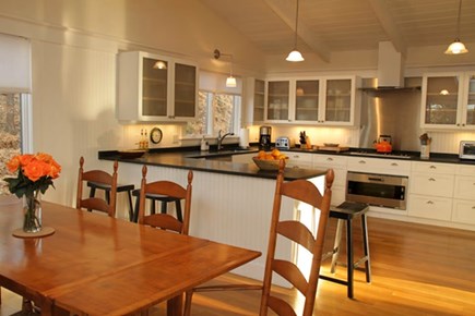Oak Bluffs, Lagoon Escape Martha's Vineyard vacation rental - Dining Kitchen  view