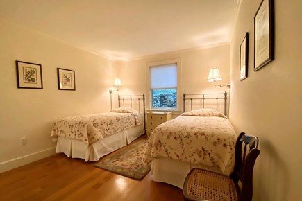 Oak Bluffs, Lagoon Escape Martha's Vineyard vacation rental - 2 Single beds