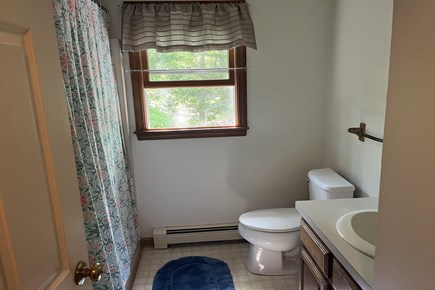 Oak Bluffs Martha's Vineyard vacation rental - Full bath