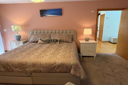 Oak Bluffs Martha's Vineyard vacation rental - Primary King with en-suite bath