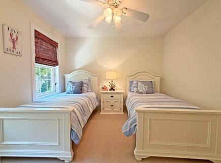 Oak Bluffs Martha's Vineyard vacation rental - 2nd Floor Twin Bedroom