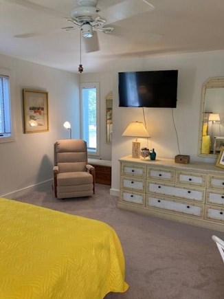 Oak Bluffs, Lagoon Estates Martha's Vineyard vacation rental - 1st floor queen bedroom ensuite with TV