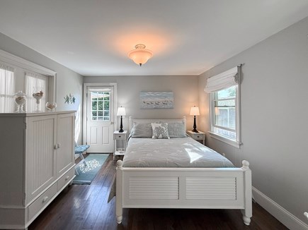 Oak Bluffs Martha's Vineyard vacation rental - BR1 Queen En Suite, First Floor