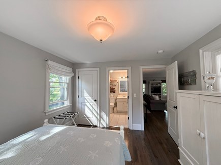 Oak Bluffs Martha's Vineyard vacation rental - BR1 Queen En Suite, First Floor