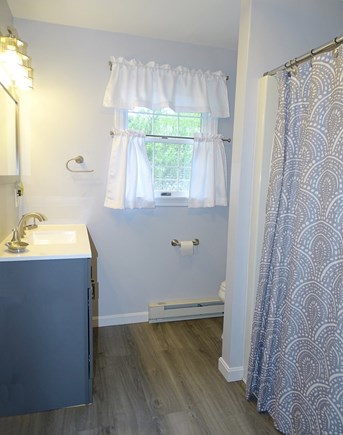 In town Edgartown!!! Martha's Vineyard vacation rental - Bathroom with shower adjacent to Queen and Twin bedrooms