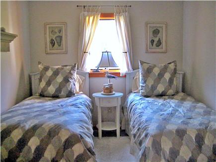 Vineyard Haven Martha's Vineyard vacation rental - Twin bedroom