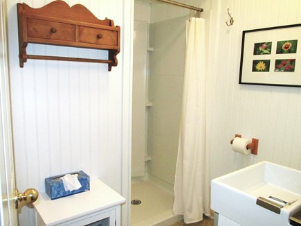 Edgartown - In town Martha's Vineyard vacation rental - Guest house bath with shower.