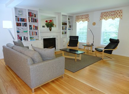 Edgartown Martha's Vineyard vacation rental - Comfortable living room with fireplace