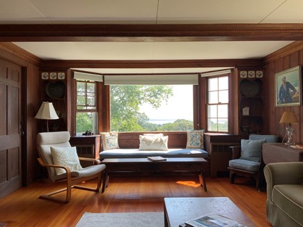 Chilmark Martha's Vineyard vacation rental - Living Room Window Seat