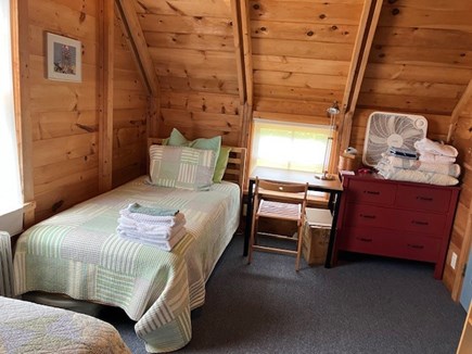Edgartown Martha's Vineyard vacation rental - Bunkhouse BR #4: Three twin beds