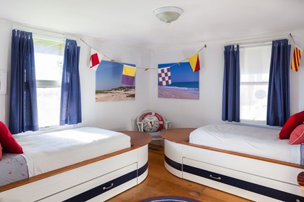 Madaket Nantucket vacation rental - Twin bedroom