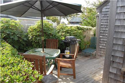 Nantucket town Nantucket vacation rental - Lovely backyard porch