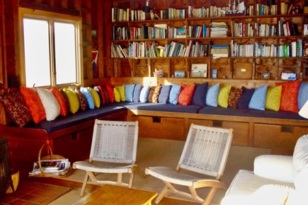 Wauwinet Nantucket vacation rental - Comfortable living room