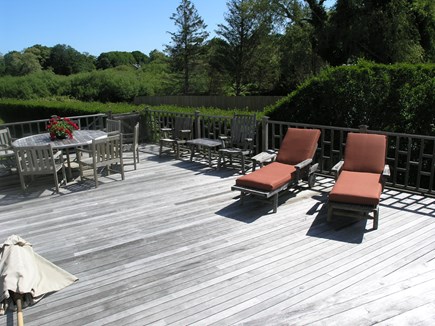 Nantucket town Nantucket vacation rental - Large back deck