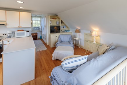 Quidnet Nantucket vacation rental - Cottage upstairs