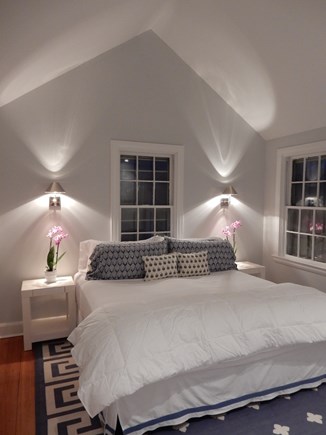 Nantucket town, Nantucket Nantucket vacation rental - Master bedroom with king bed with en suite bathroom