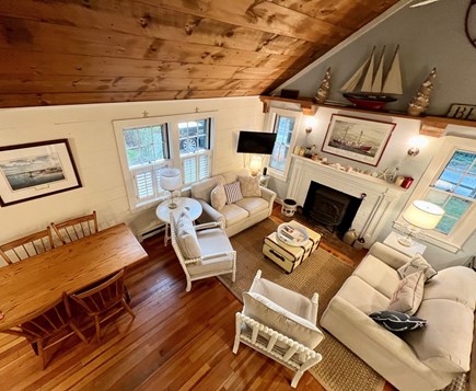 Monomoy Nantucket vacation rental - Living and dining area