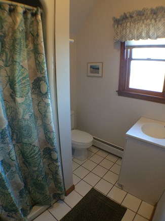 Madaket, Nantucket Nantucket vacation rental - Loft Bathroom
