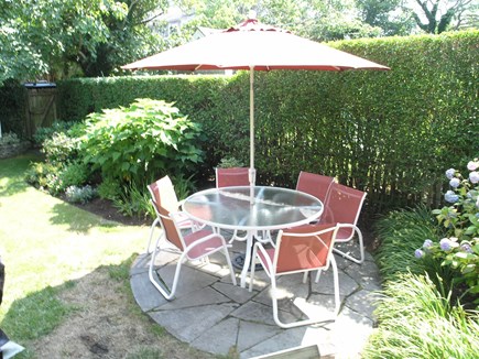 Nantucket town Nantucket vacation rental - Patio dining area