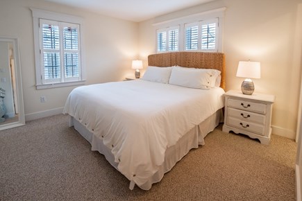 Mid-island Nantucket vacation rental - Master bedroom with king bed