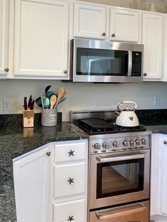 Mid-island Nantucket vacation rental - Kitchen with dishwasher and disposal