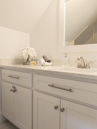 Nantucket town, Town Center Nantucket vacation rental - Master Bathroom with quartz counters