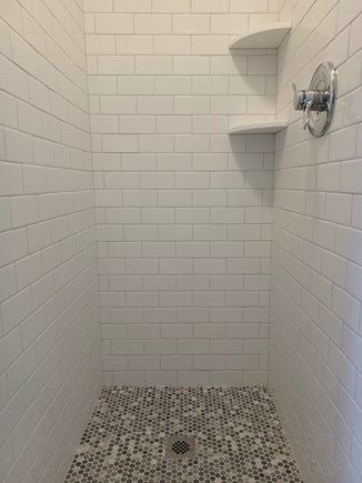 Nantucket town, Town Center Nantucket vacation rental - Newly renovated 1st floor bathroom