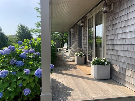 Mid-island, Surfside Nantucket vacation rental - Front porch