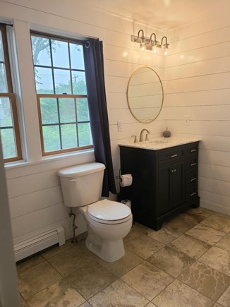 Nantucket town Nantucket vacation rental - Bathroom