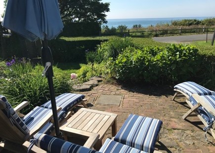 Siasconset, Sconset Nantucket vacation rental - Beautiful water view of Sconset beach 100 yards close by!