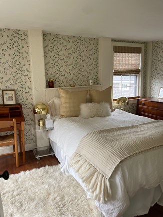 Nantucket town Nantucket vacation rental - Upstairs Guest Bedroom Queen