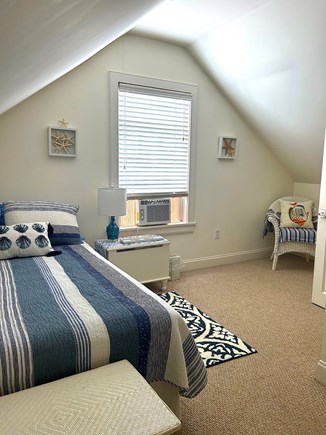 Mid-island, Nantucket Nantucket vacation rental - 3rd floor bedroom