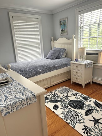 Mid-island, Nantucket Nantucket vacation rental - 3rd bedroom -trundle bed