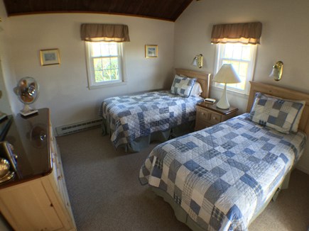 Madaket Nantucket vacation rental - Twin room