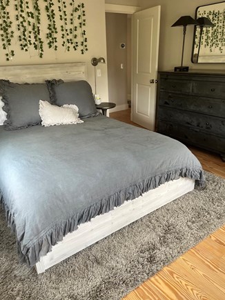 Mid-island, Naushop Nantucket vacation rental - 2nd Floor Tastefully furnished Queen Bedroom